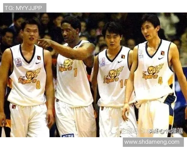 姚明高薪背后的故事与篮球事业的辉煌成就解析 姚明高薪背后的故事与篮球事业的辉煌成就解析